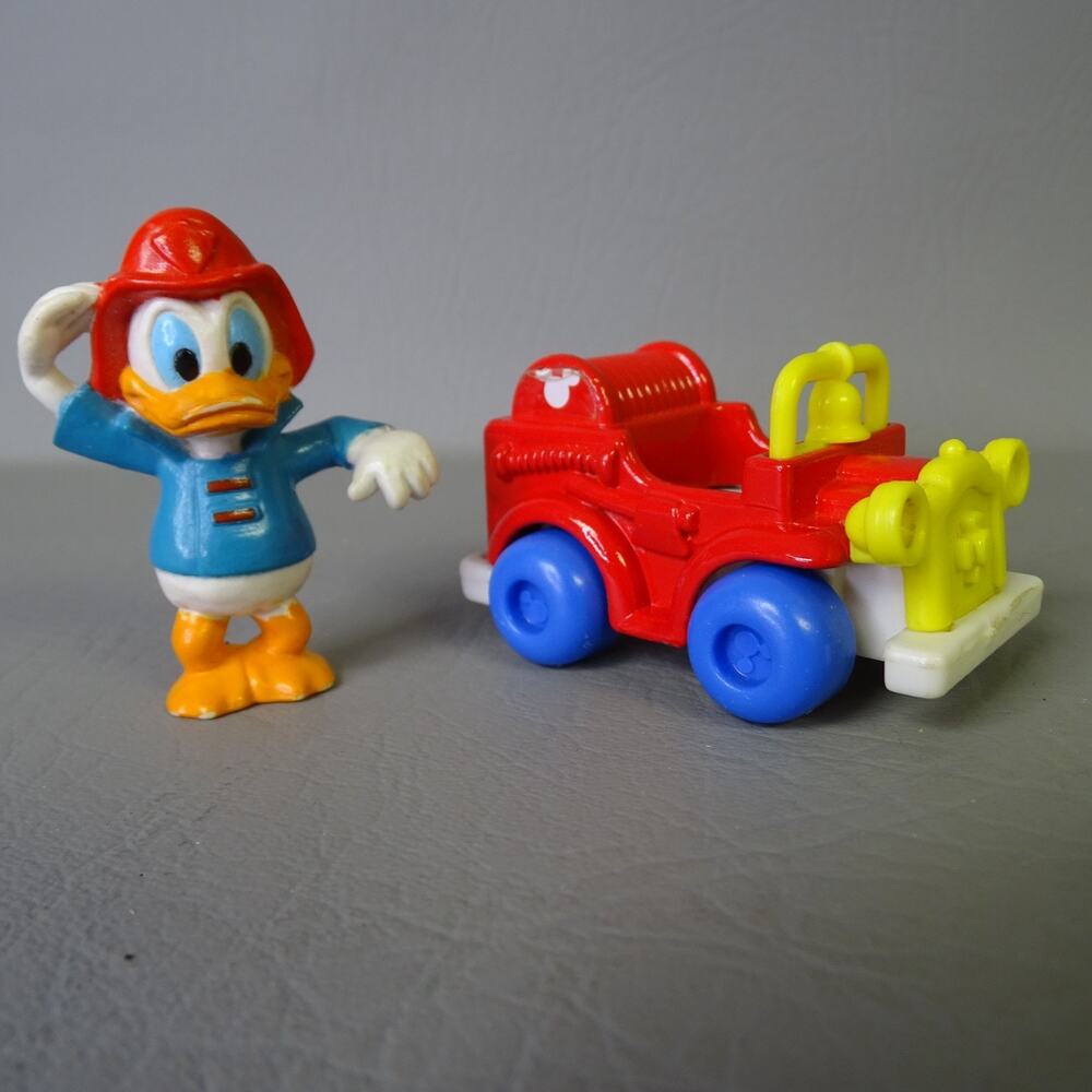 Walt Disney World Donald Duck Mickey Mouse Arco Die Cast Metal Toy